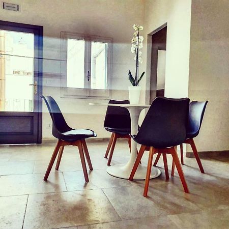 Palazzo Cacace Apartment โมโนโปลี ภายนอก รูปภาพ