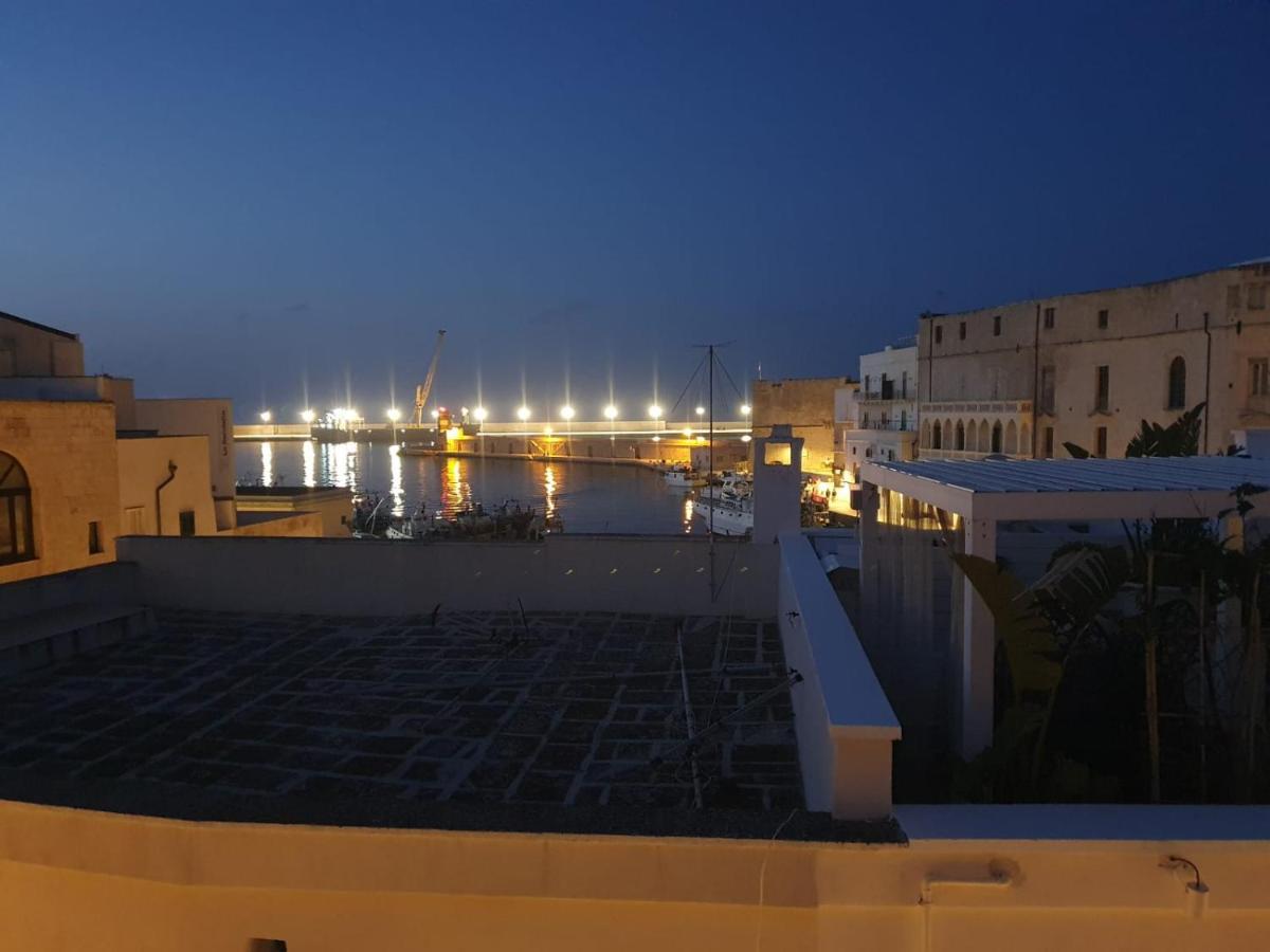 Palazzo Cacace Apartment โมโนโปลี ภายนอก รูปภาพ